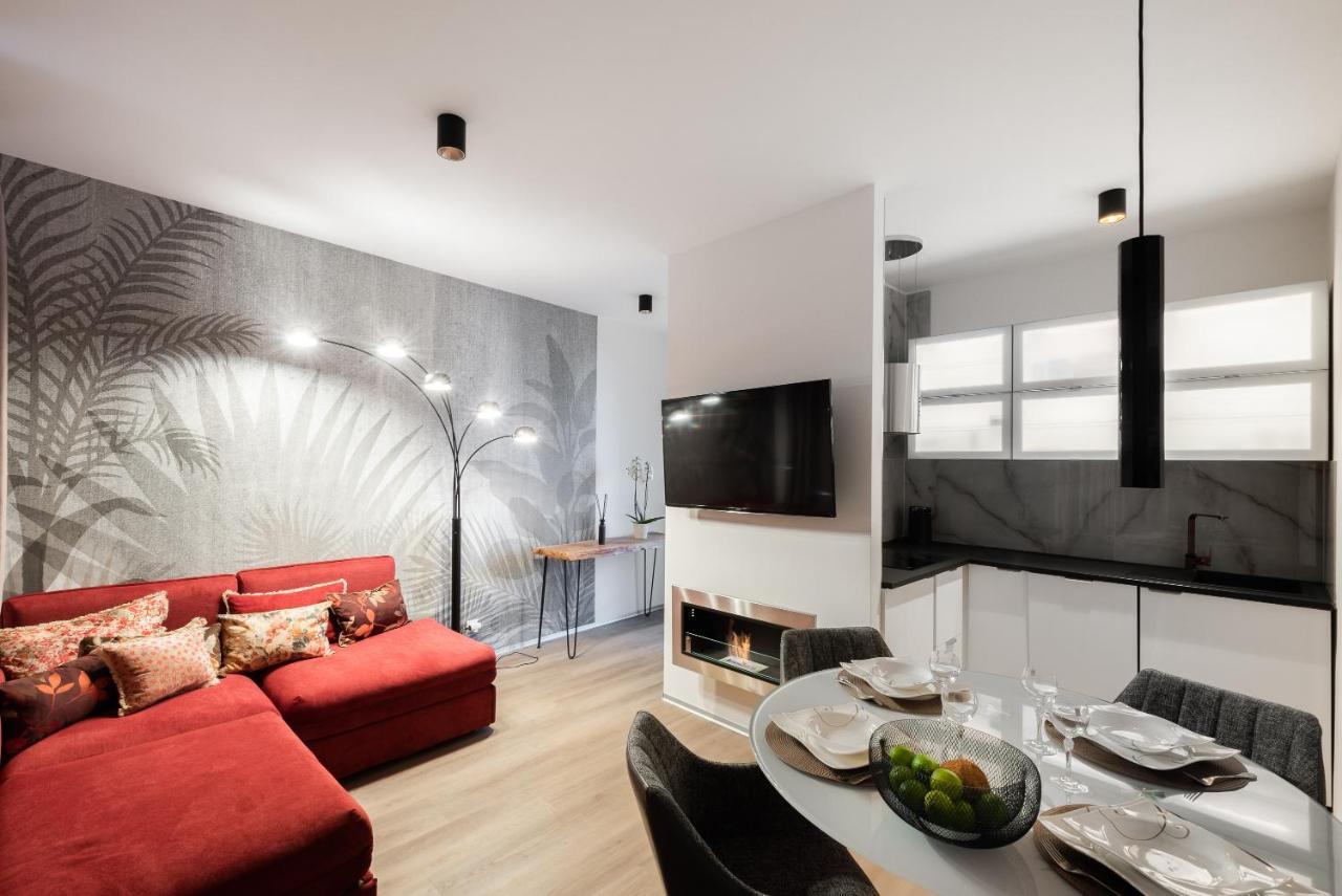 New Modern Apartment 5. Floor Praha Bagian luar foto
