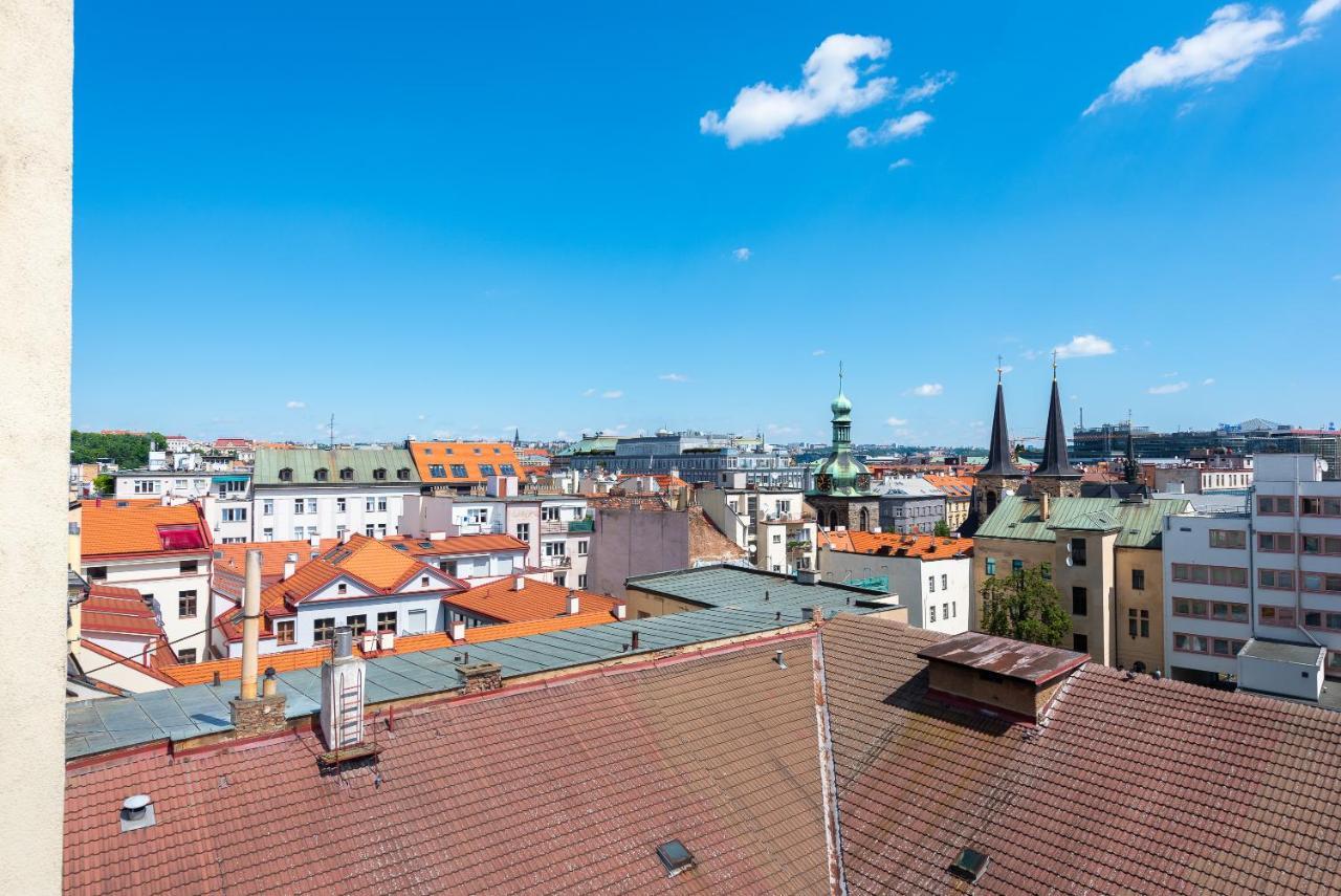 New Modern Apartment 5. Floor Praha Bagian luar foto
