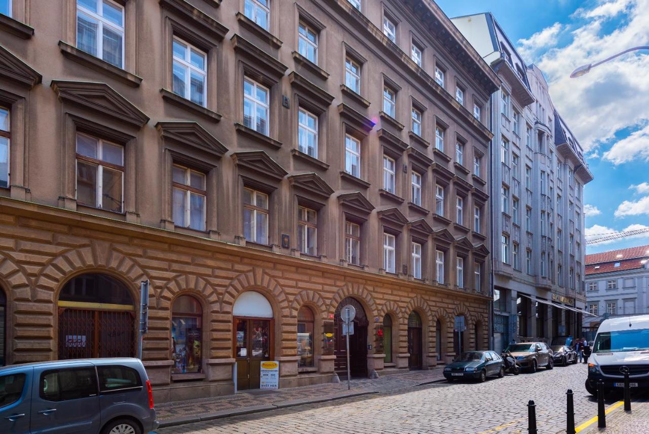 New Modern Apartment 5. Floor Praha Bagian luar foto
